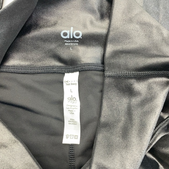 ALO High-Waist SHINY Leggings Large Black - Picture 8 of 11